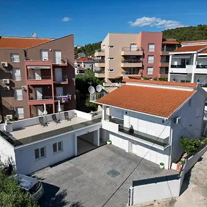Apartmani- Lastro , Trogir Chorwacja